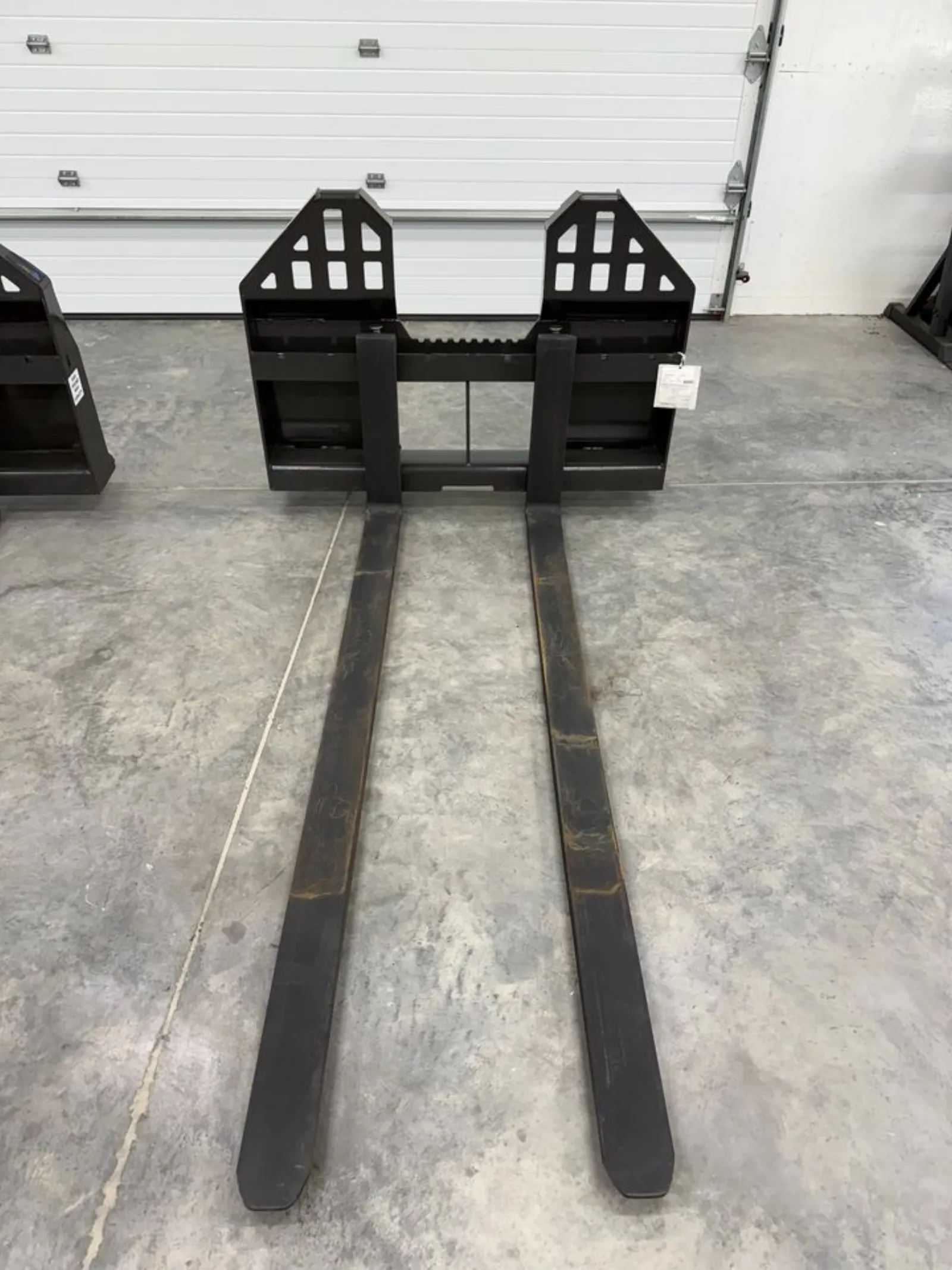 72" Heavy Duty Walk Through Forks (5500lbs)
