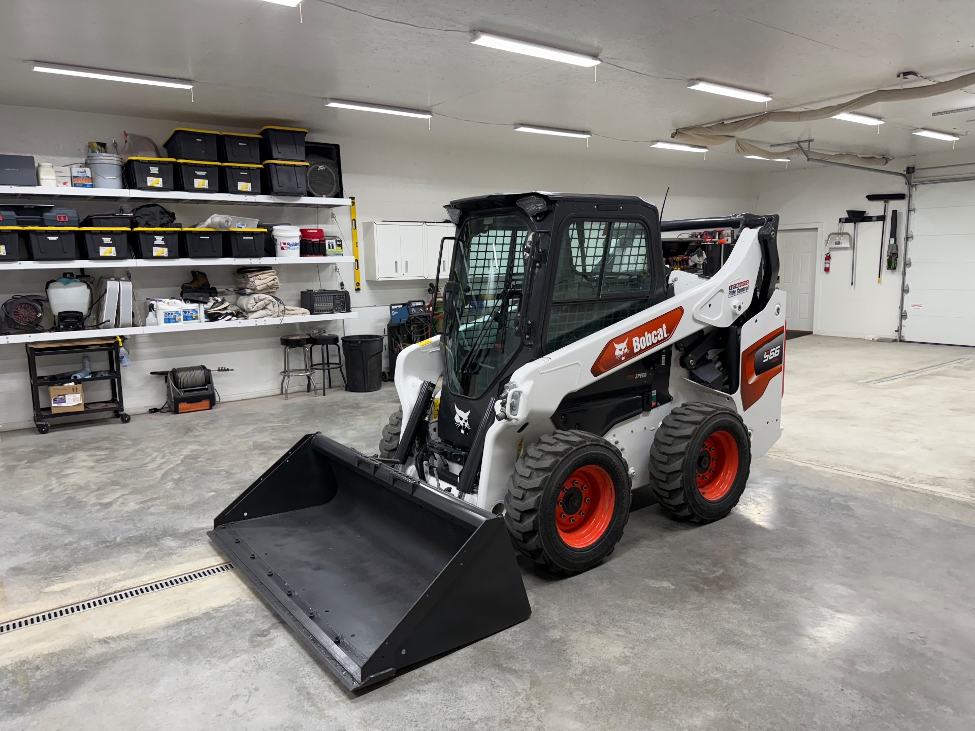 2023 Bobcat S66